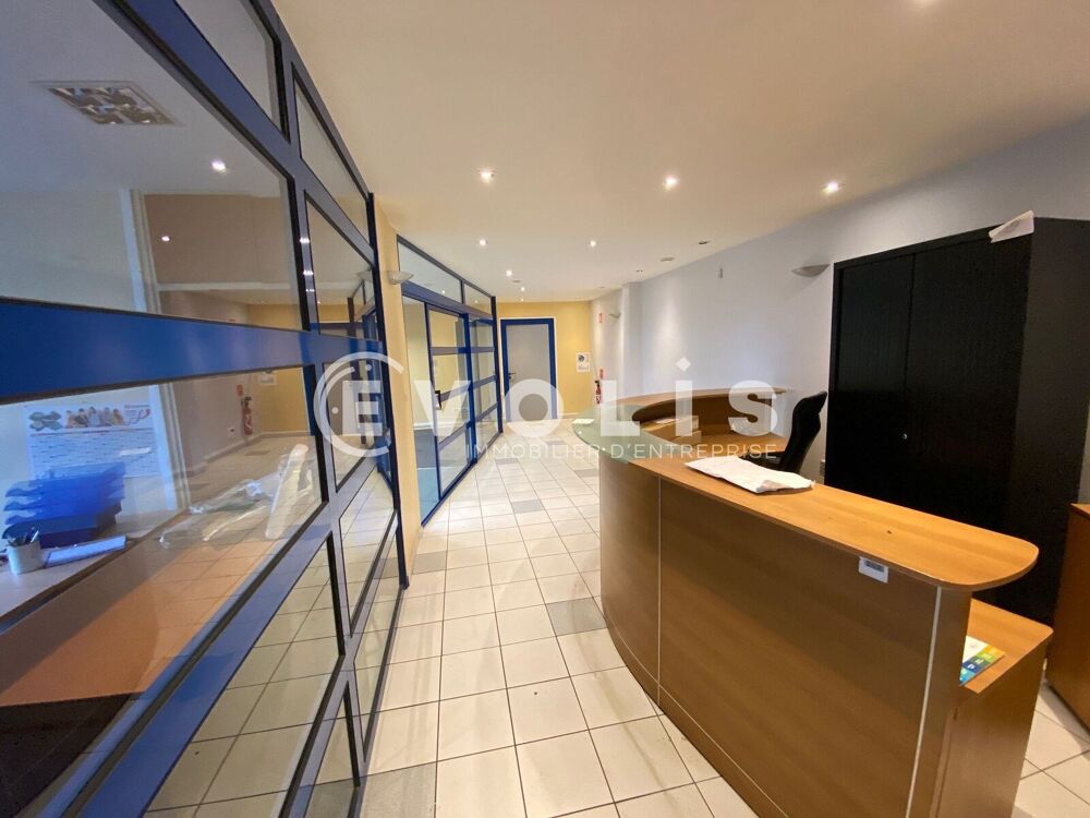   Locaux d'activité - A LOUER - 1 741 m² non divisibles Amiens