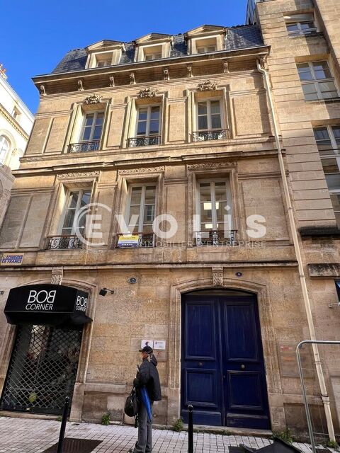 Bureaux - A LOUER - 90 m&sup2; non divisibles 1500 33000 Bordeaux