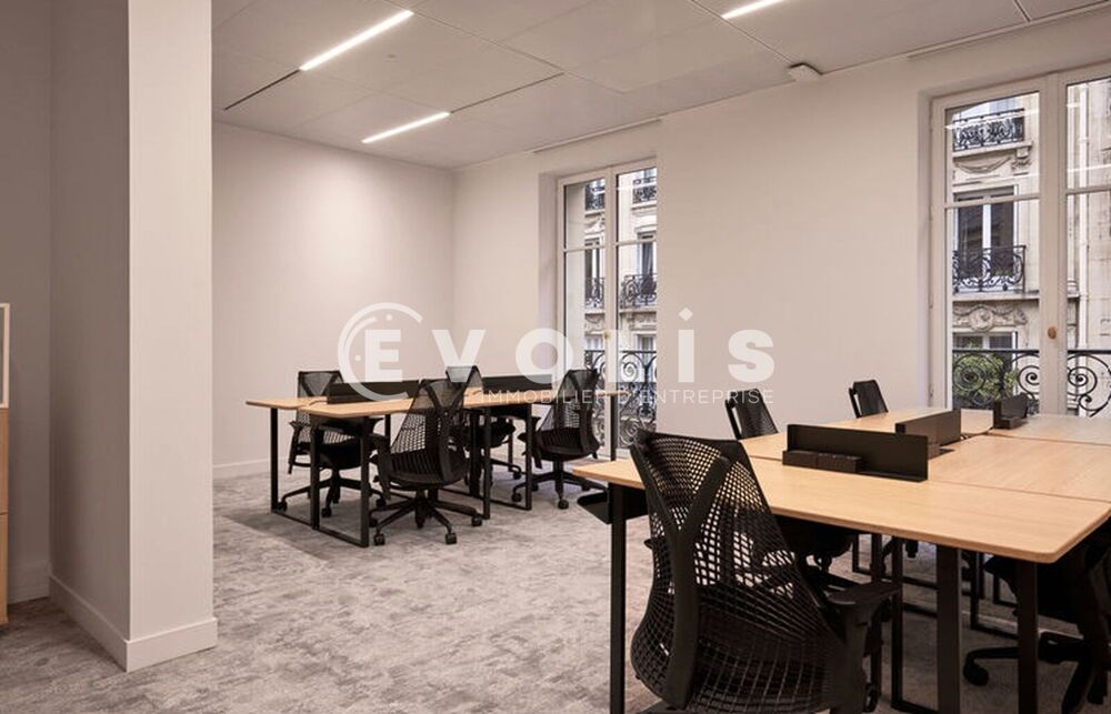   Bureaux - A LOUER - 120 m² non divisibles 