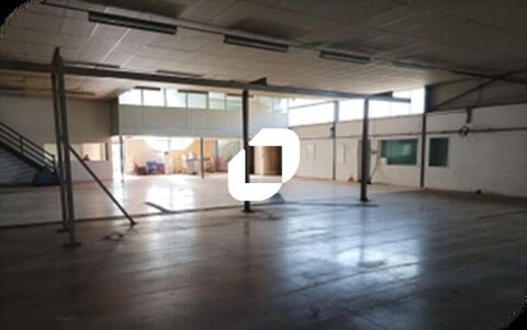 Locaux d'Activit&eacute;s - A VENDRE - 2&nbsp;219 m&sup2; non divisibles 2300000 44220 Coueron
