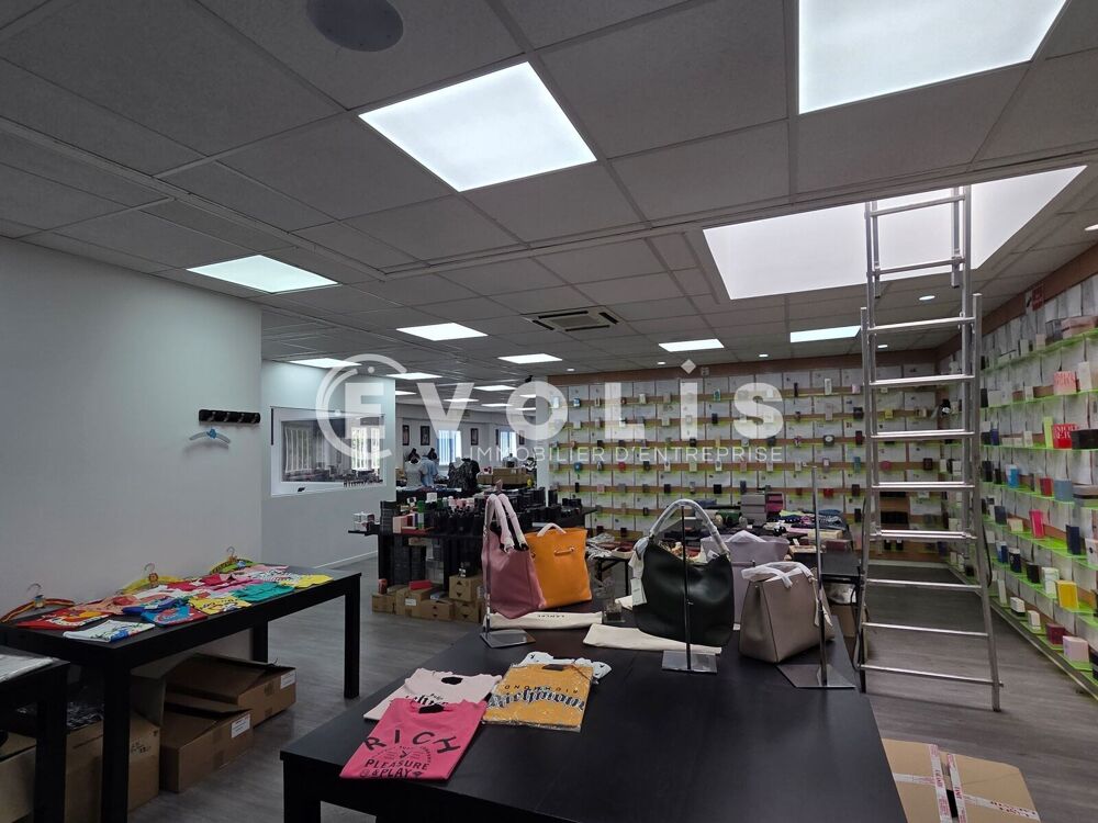   Locaux d'activité - A VENDRE - 463 m² non divisibles Choisy le roi
