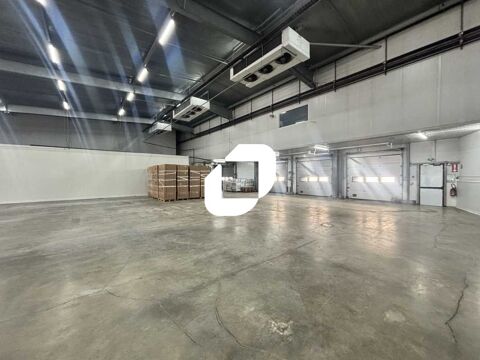 Locaux d'Activit&eacute;s - A LOUER - 1&nbsp;500 m&sup2; non divisibles 15250 33800 Bordeaux