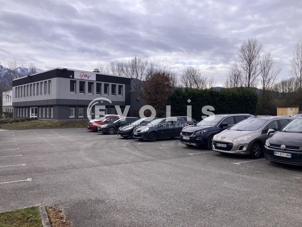   Salles blanches ISO 7 et salles grises - 2 000 m² non divisibles Montbonnot saint martin