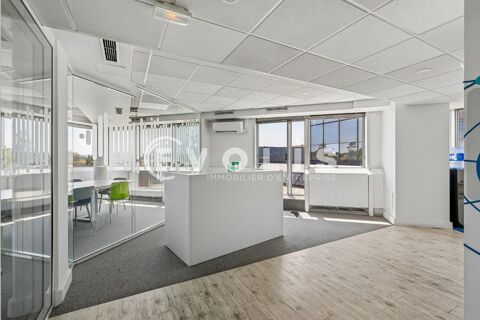   Bureaux - A LOUER - 1 099 m² divisibles à partir de 67 m² 