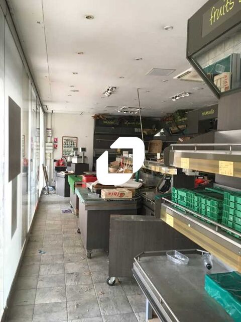 Locaux Commerciaux - A LOUER - 56 m&sup2; non divisibles 1917 78000 Versailles