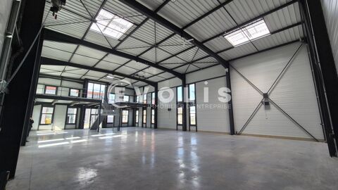   Bureaux - A VENDRE - 954 m² divisibles à partir de 477 m² 