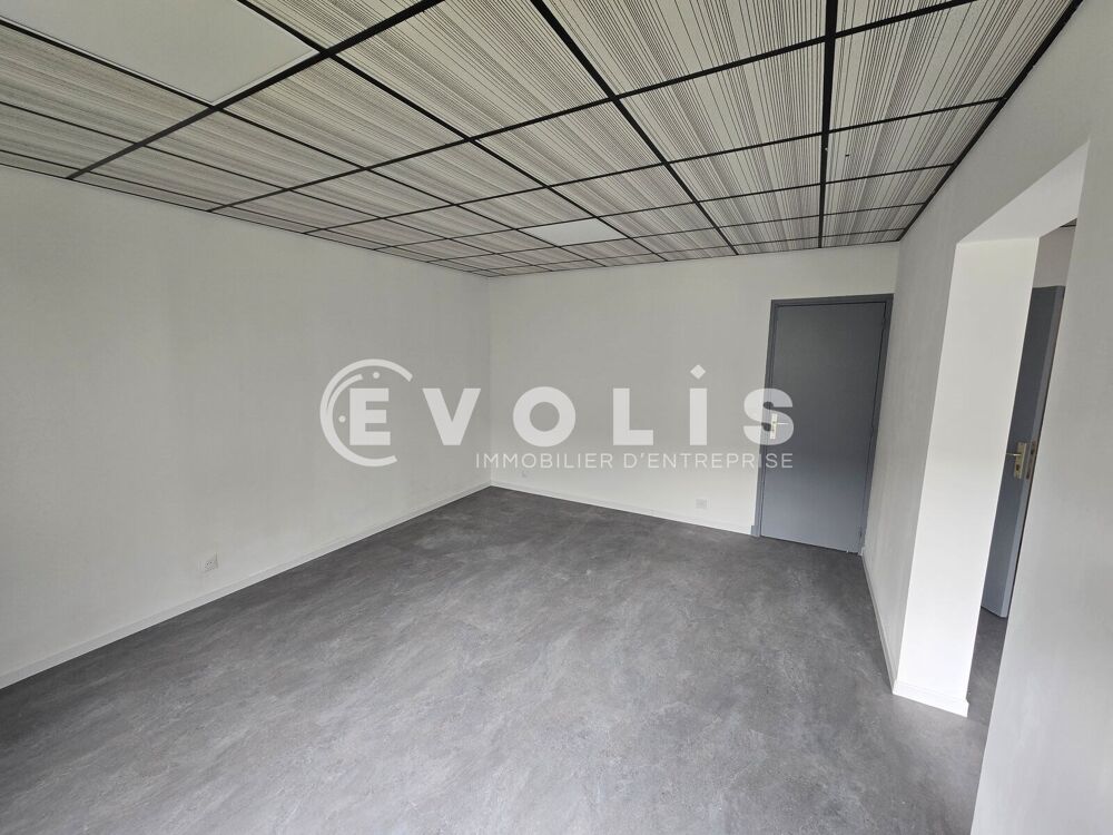   Locaux d'activité - A LOUER - 1 265 m² divisibles à partir de 8 m² Grigny
