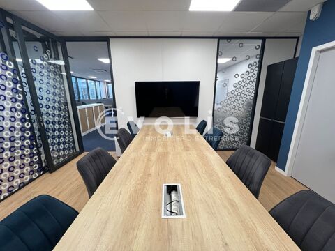   Bureaux - A LOUER - 212 m² non divisibles 