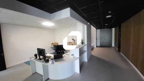 Bureaux - A LOUER - 1 180 m² divisibles à partir de 590 m² 14848 33600 Pessac
