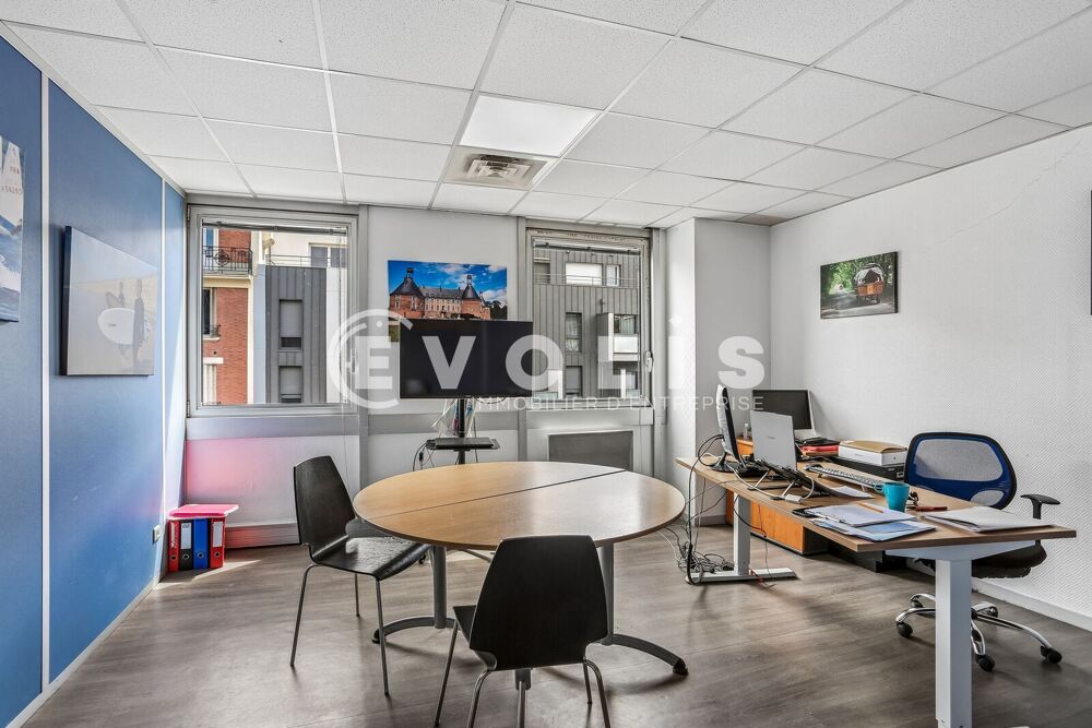   Bureaux - A VENDRE - 911 m² non divisibles Gentilly