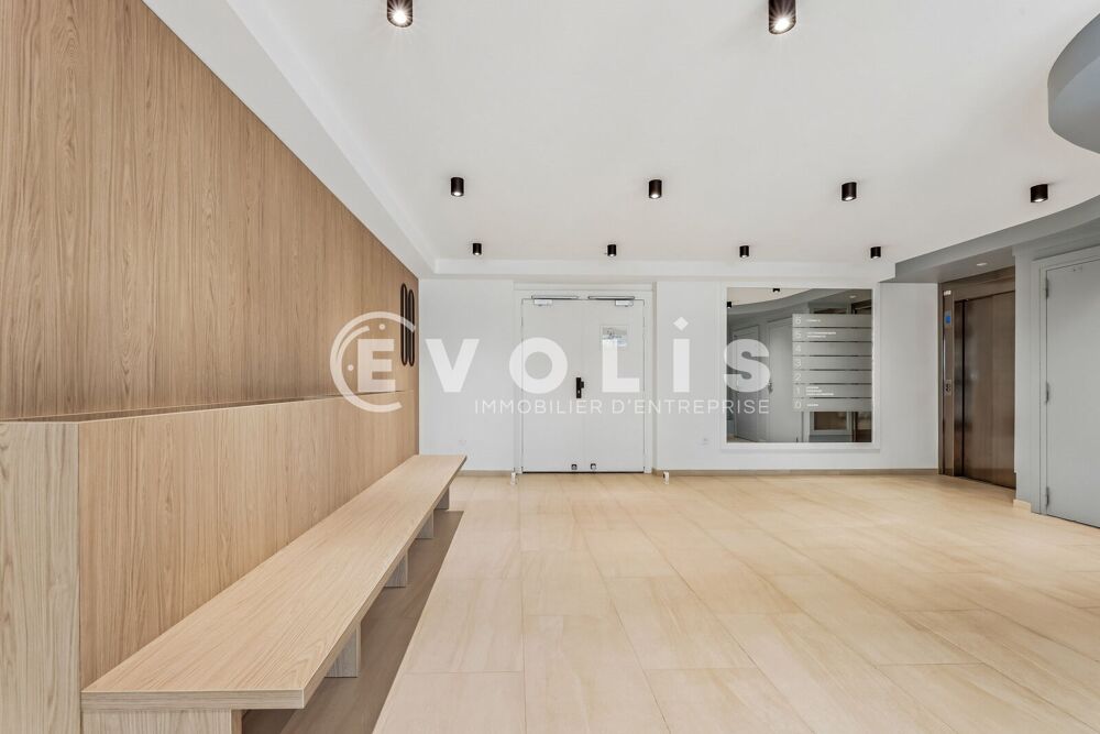   Bureaux - A LOUER - 181 m² non divisibles Levallois perret