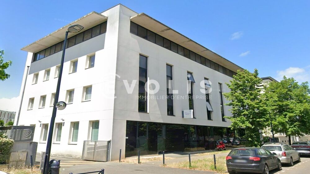   Bureaux - A LOUER - 1 790 m² divisibles 