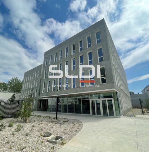 Bureaux - A VENDRE OU A LOUER - 825 m&sup2; divisibles &agrave; partir de 239 m&sup2; 2722500 69100 Villeurbanne