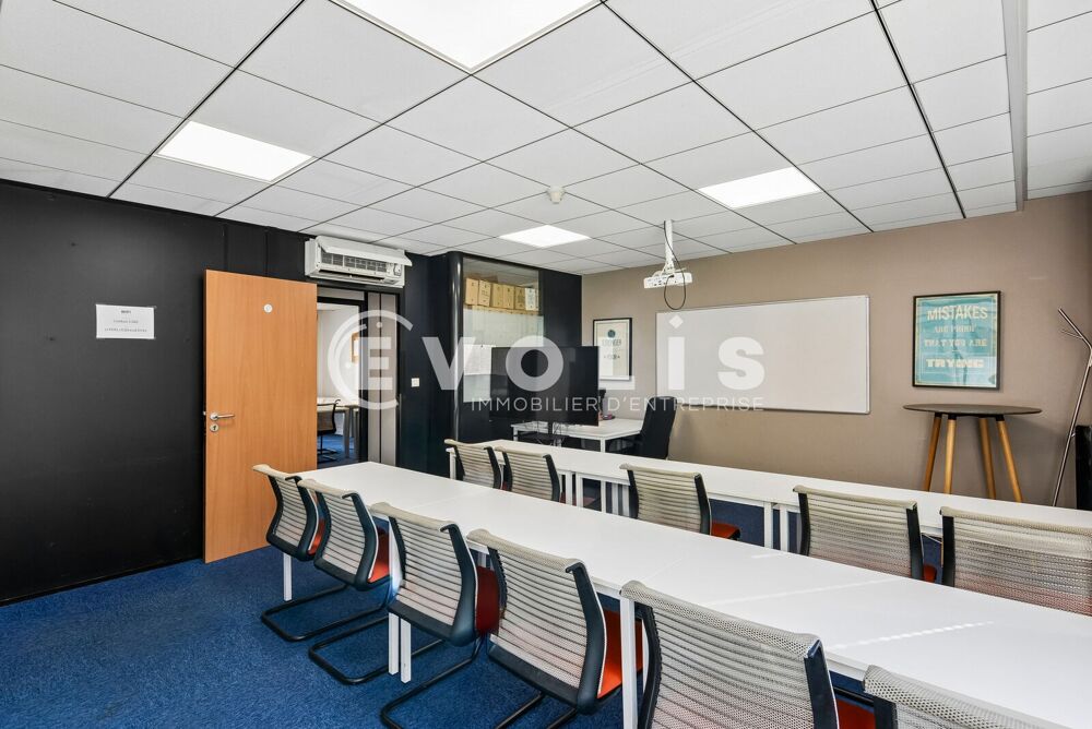   Bureaux - A LOUER - 334 m² divisibles à partir de 126 m² Lyon 6