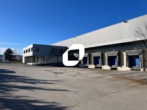 NOMBREUX QUAIS, GRANDE HAUTEUR, GRAND TERRAIN - 10&nbsp;761 m&sup2; divisibles &agrave; partir de 1&nbsp;953 m&sup2; 98643 01700 Miribel