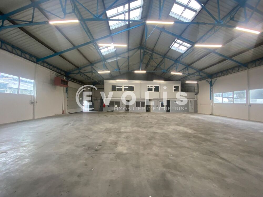   Locaux d'activité - A LOUER - 1 735 m² divisibles à partir de 850 m² Noisy le sec