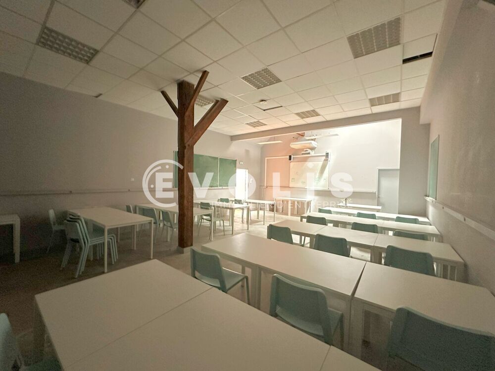   Locaux commerciaux - A LOUER - 530 m² non divisibles 