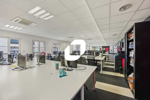 Bureaux - A LOUER - 260 m&sup2; non divisibles 20000 75010 Paris
