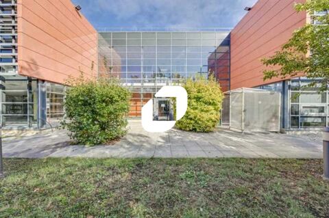 Bureaux - A LOUER - 2 095 m² divisibles à partir de 180 m² 21823 69800 Saint priest
