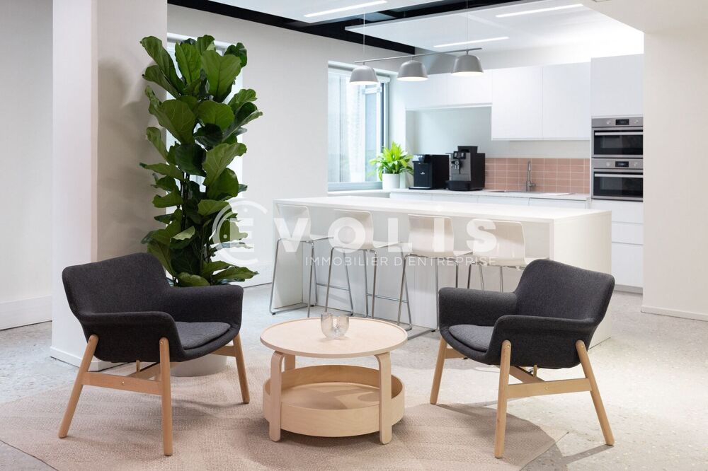   Bureaux - A LOUER - 93 m² non divisibles Paris 13