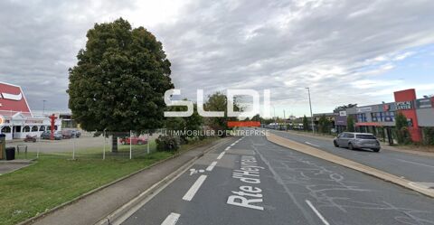 Locaux commerciaux - A LOUER - 1&nbsp;014 m&sup2; non divisibles 15000 69800 Saint priest