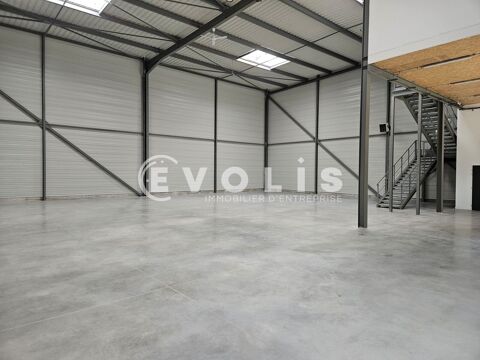   Locaux d'activité - A VENDRE - 4 602 m² divisibles à partir de 367 m² 