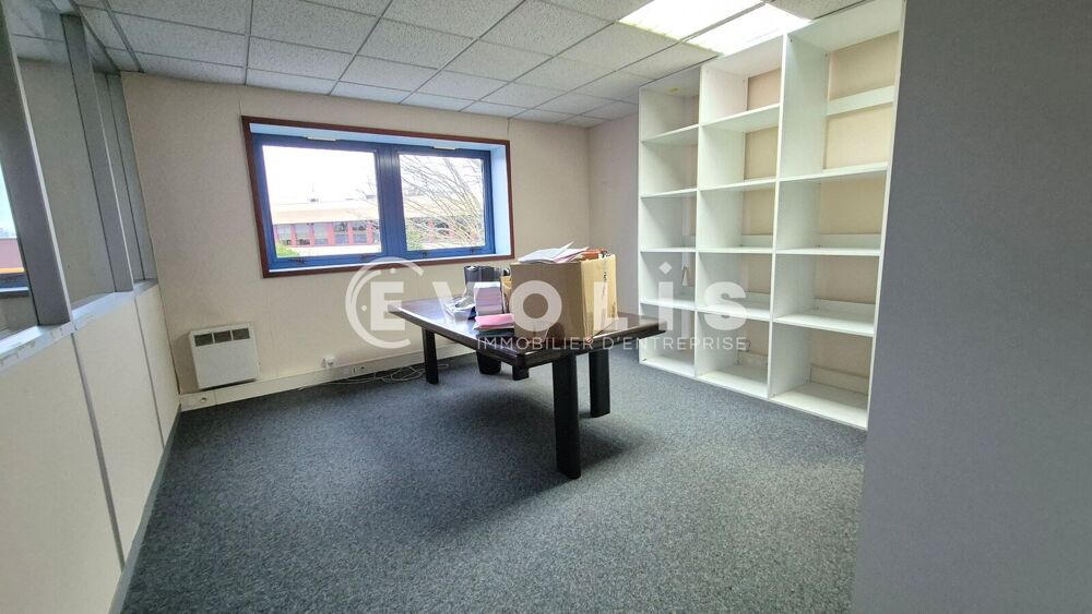   Locaux d'activité - A VENDRE - 570 m² non divisibles 