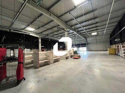 Locaux Commerciaux - A LOUER - 1&nbsp;700 m&sup2; non divisibles 15583 77400 Thorigny sur marne