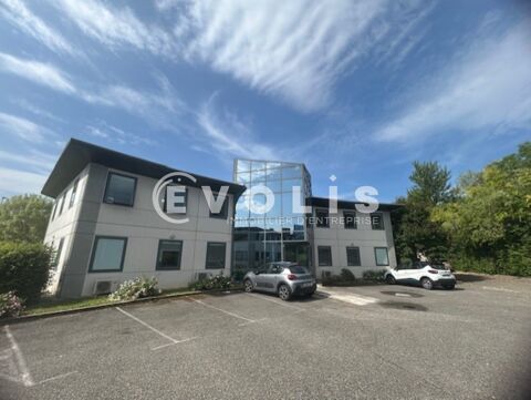   Bureaux - A LOUER - 470 m² divisibles à partir de 130 m² 