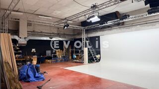   Bureaux - A LOUER - 335 m² non divisibles Lyon 6