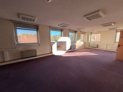 Bureaux &agrave; deux pas du m&eacute;tro Sans Soucis - 304 m&sup2; divisibles &agrave; partir de 67 m&sup2; 4053 69008 Lyon