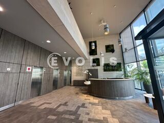  Bureaux - A LOUER - 927 m² divisibles à partir de 411 m² La garenne colombes