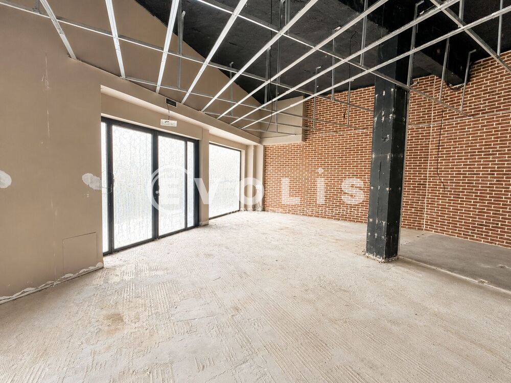   Locaux commerciaux - A LOUER - 145 m² non divisibles Amiens