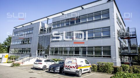 B&acirc;t- B4 - 736 m&sup2; non divisibles 7667 69800 Saint priest