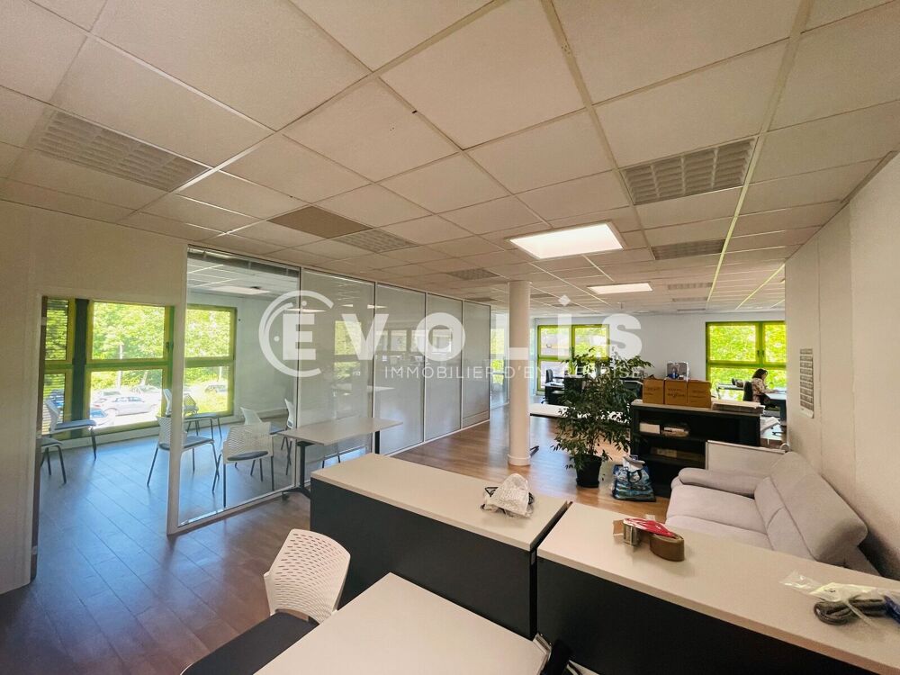   Bureaux - A LOUER - 167 m² non divisibles Lognes