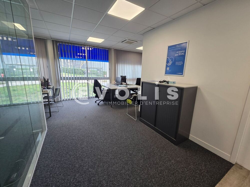   Bureaux - A LOUER - 164 m² non divisibles Palaiseau