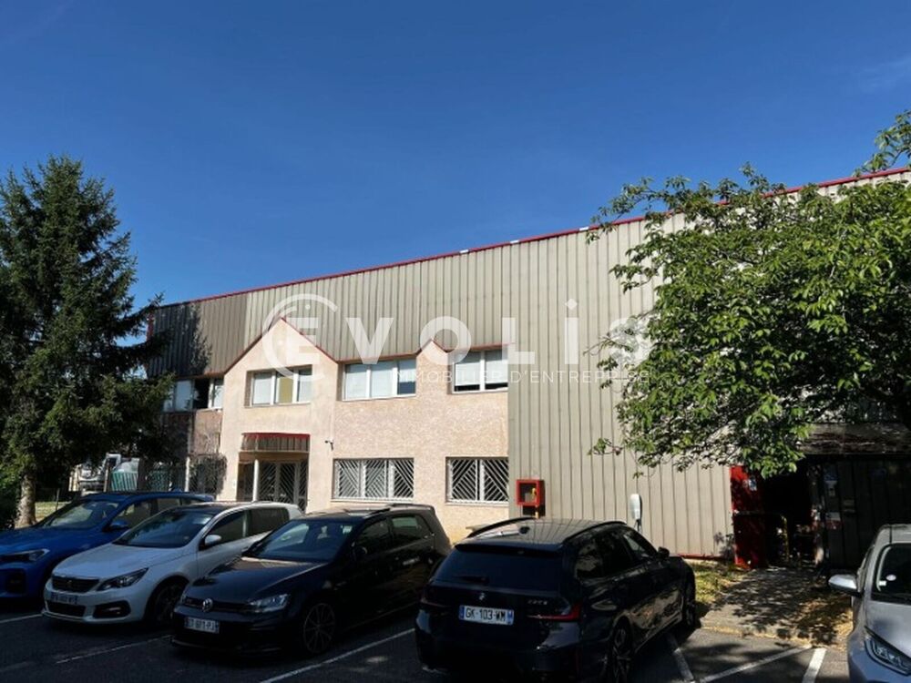  Locaux d'activité - A LOUER - 4 392 m² non divisibles Dagneux