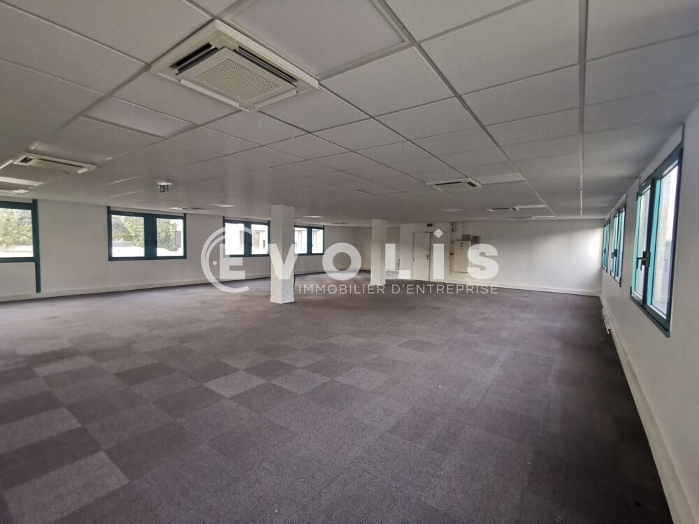   AU PIED DU RER B / TERRASSE PRIVATIVE - 806 m² divisibles à partir de 384 m² Arcueil