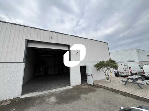 Locaux d'Activit&eacute;s - A LOUER - 377 m&sup2; non divisibles 3000 69120 Vaulx en velin