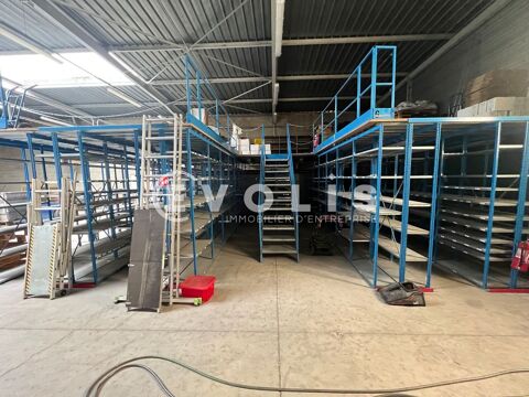 Locaux d'activit&eacute; - A VENDRE - 561 m&sup2; non divisibles 900000 77183 Croissy beaubourg