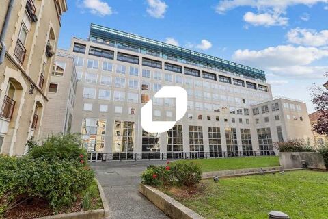 BUREAUX CLIMATISES AVEC VUE DEGAGEE - 775 m&sup2; divisibles &agrave; partir de 90 m&sup2; 20667 92130 Issy les moulineaux