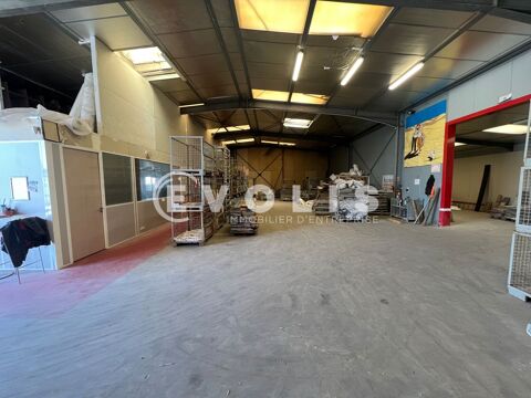 Locaux d'activit&eacute; - A VENDRE - 620 m&sup2; non divisibles 1000000 91480 Varennes jarcy