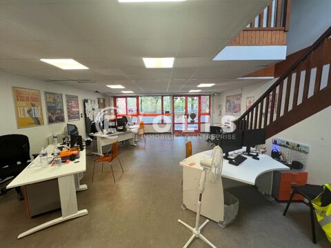   Bureaux - A LOUER - 731 m² divisibles à partir de 223 m² 