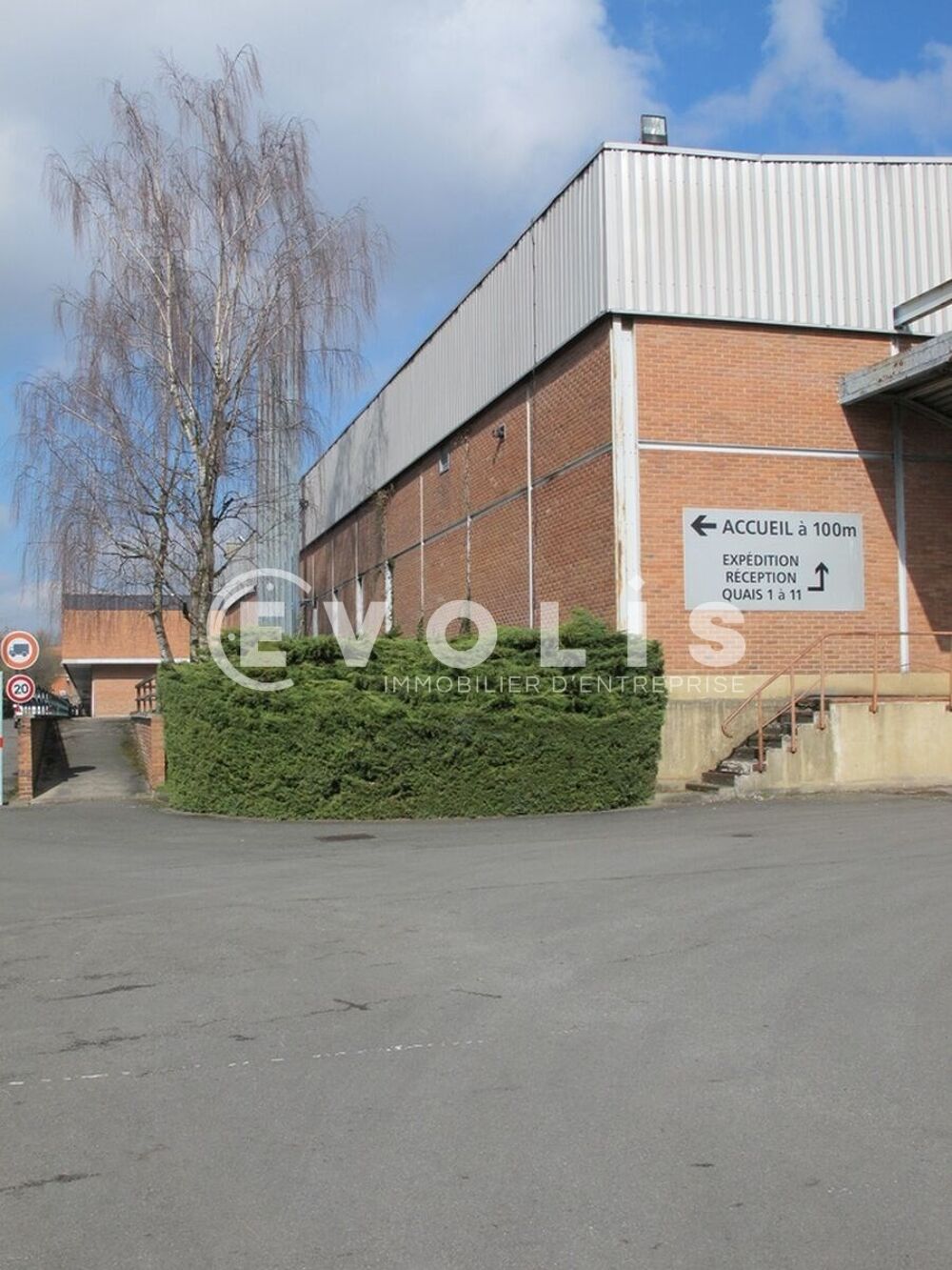   Locaux d'activité - A LOUER - 4 320 m² non divisibles Mons en baroeul