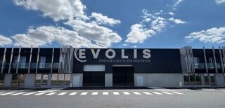   Locaux d'activité - A VENDRE - 880 m² divisibles à partir de 268 m² Avelin
