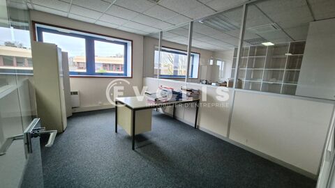   Locaux d'activité - A VENDRE - 570 m² non divisibles 