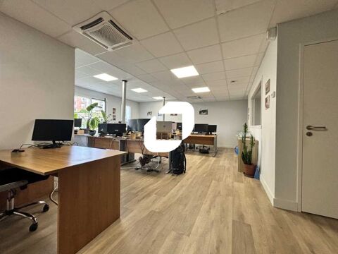 Bureaux - A LOUER - 210 m&sup2; non divisibles 4025 33300 Bordeaux