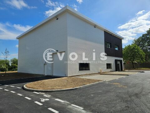   Locaux d'activité - A VENDRE - 4 602 m² divisibles à partir de 367 m² 