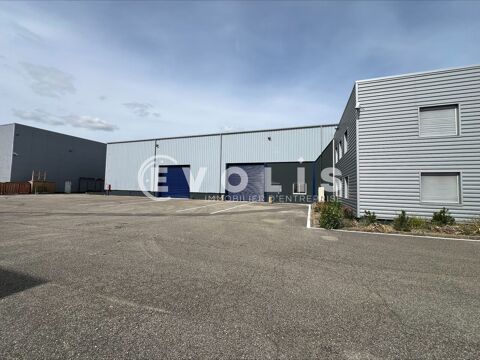   Locaux d'activité - A LOUER - 3 603 m² non divisibles 