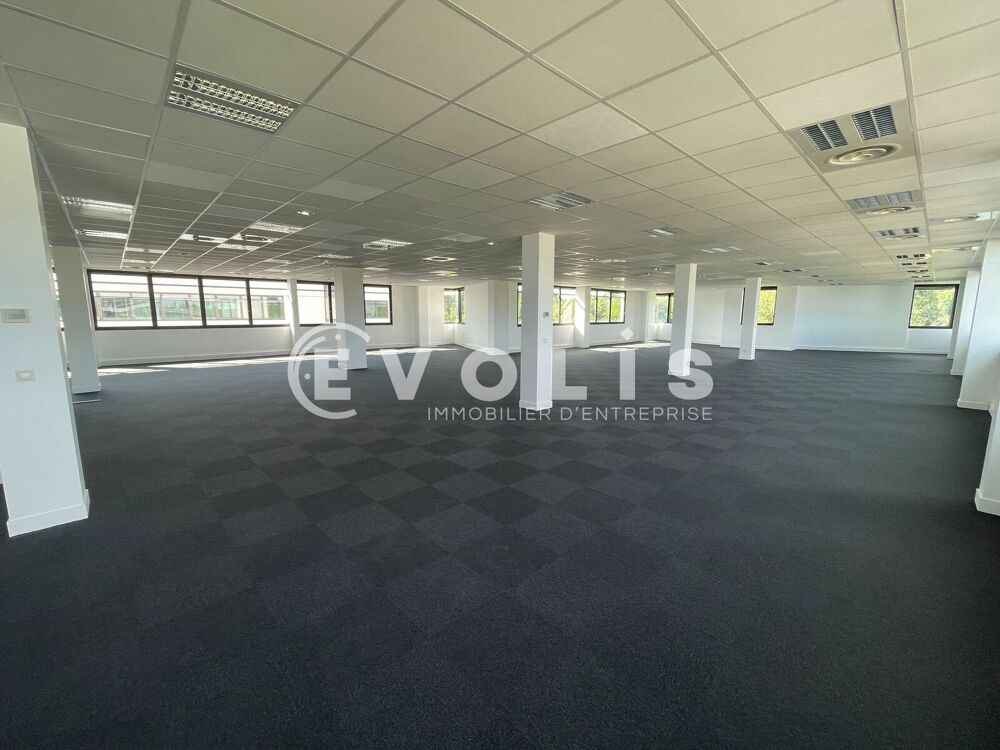  LES ALLEES DU PARC - 1 374 m² divisibles à partir de 178 m² Saint priest